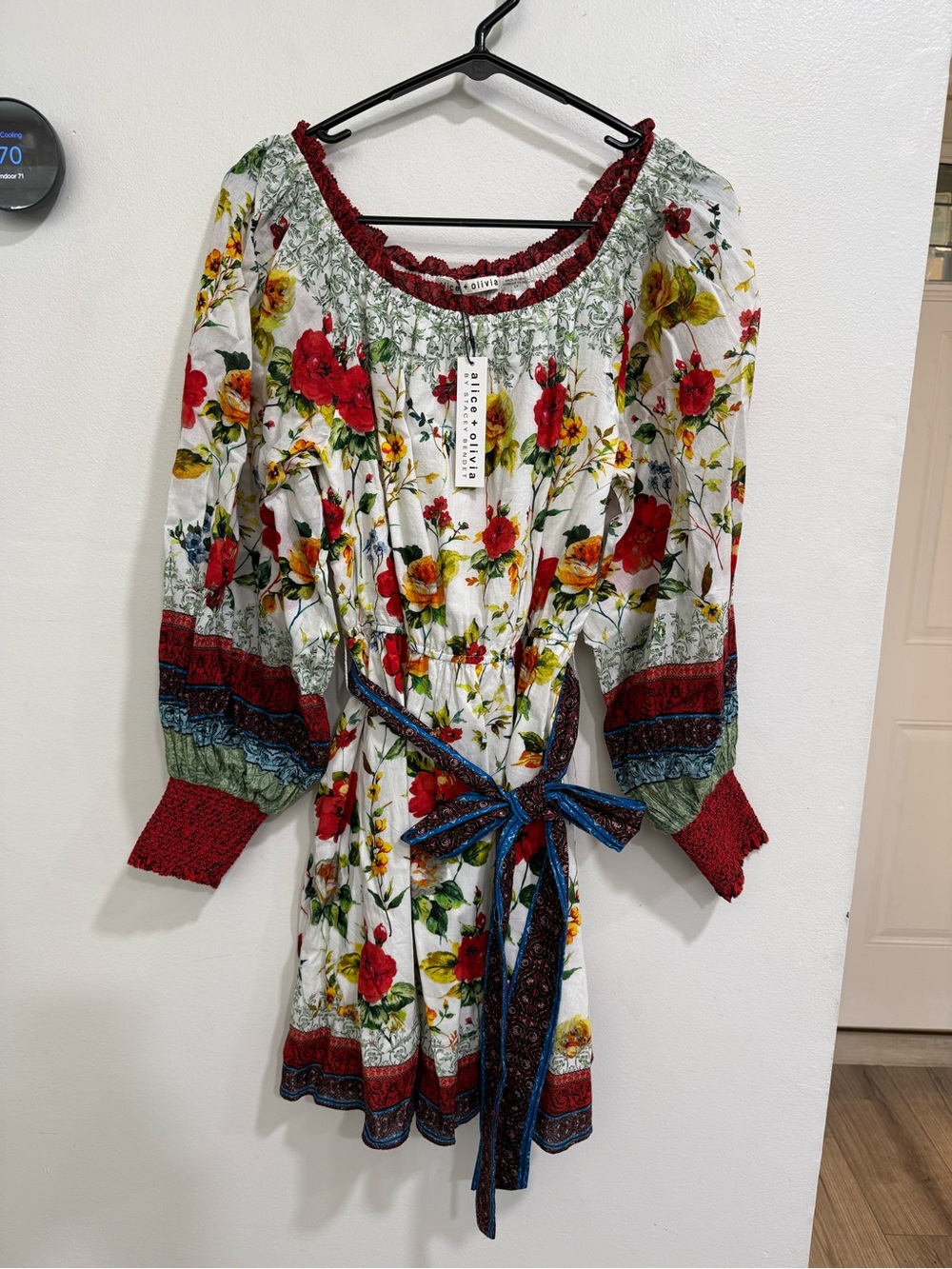 NWT Alice + Olivia Mary Off Shoulder Tie Belt Dress Dew Floral Sz S